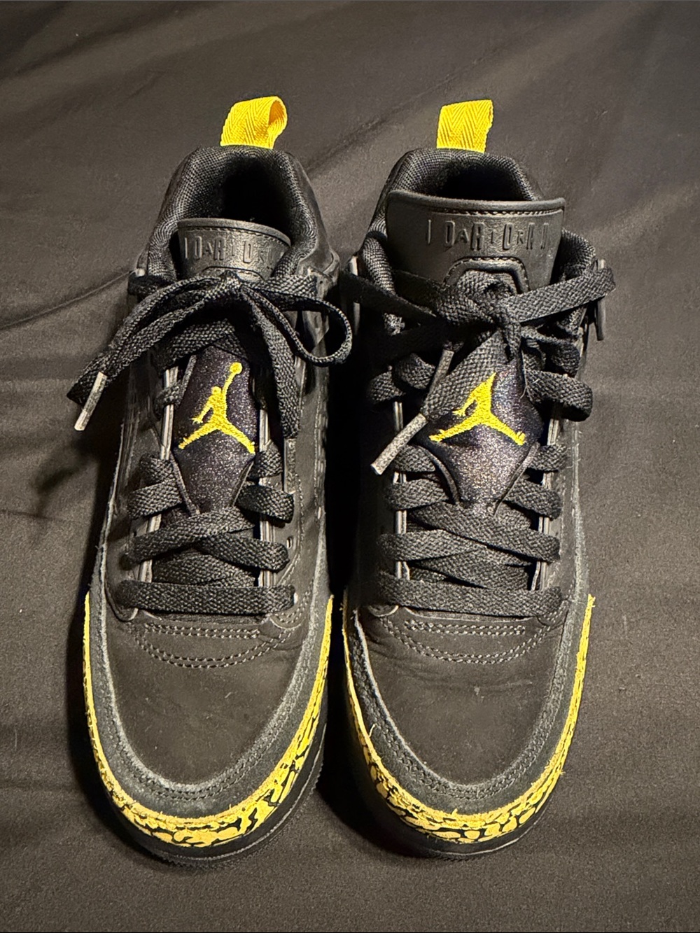 USED Jordan Big Kid Boy Spizike Low Sneaker Shoes - Size 5.5